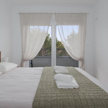 Number One Apartments 维尔 外观 照片