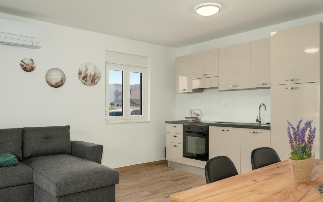 Number One Apartments 维尔 外观 照片